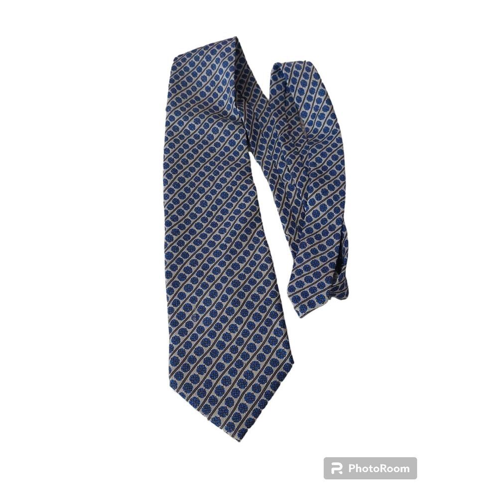 Valentino Cravatte Tie‎ 4"x56" Silk Tie